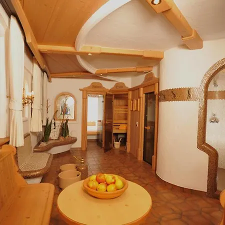 Tirolerhaus *