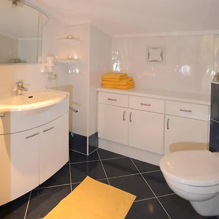 Appartement Tirolerhaus *