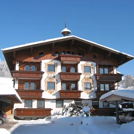 Tirolerhaus *