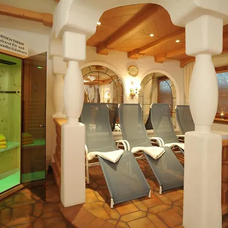 Tirolerhaus * Kössen