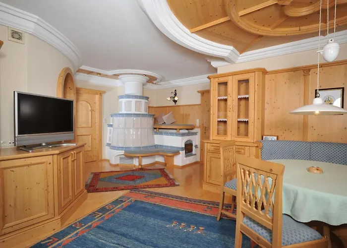 Tirolerhaus Апартаменты