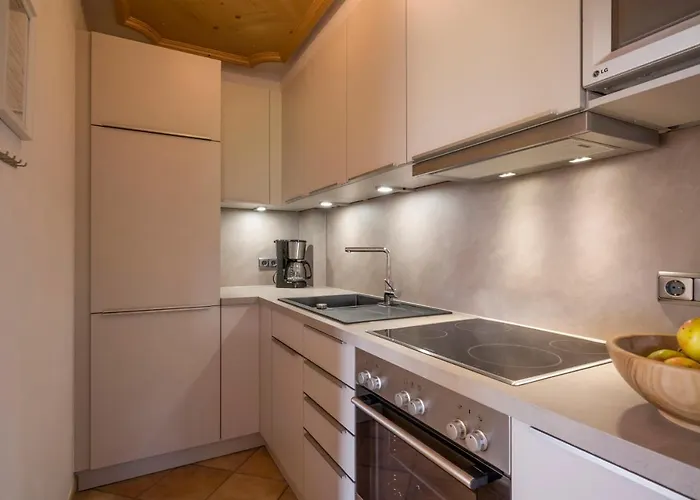 Апартаменты Tirolerhaus Кёссен