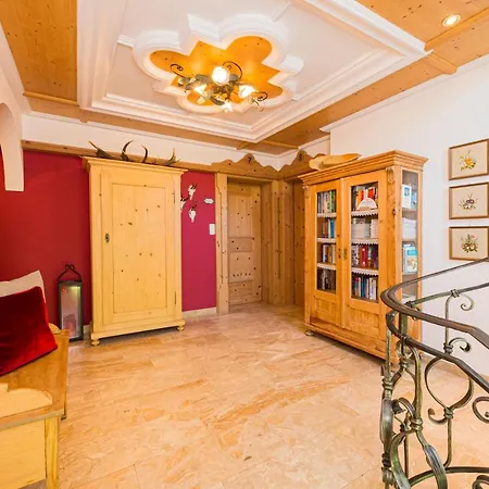 Appartement Tirolerhaus *