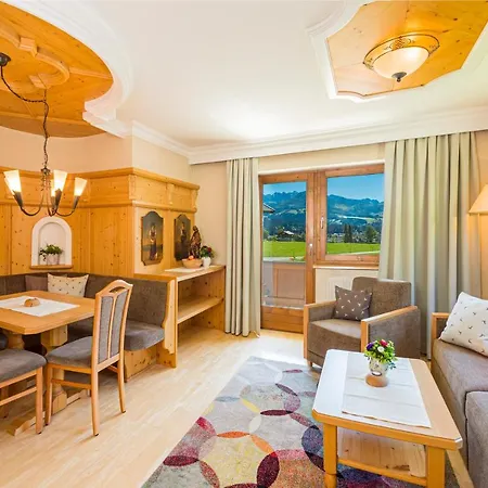 Tirolerhaus * Kössen